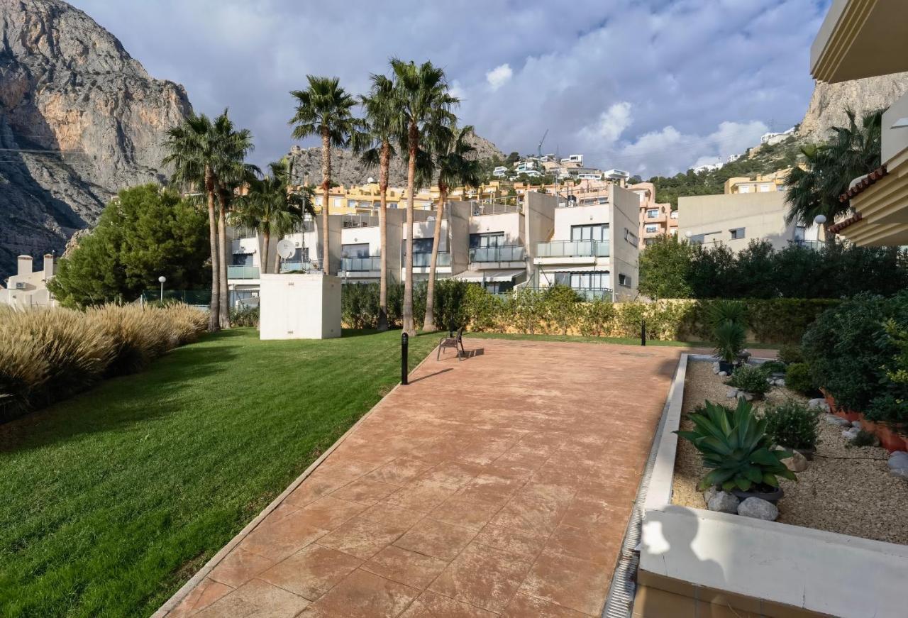 Oasis Beach Mascarat Альтеа Экстерьер фото