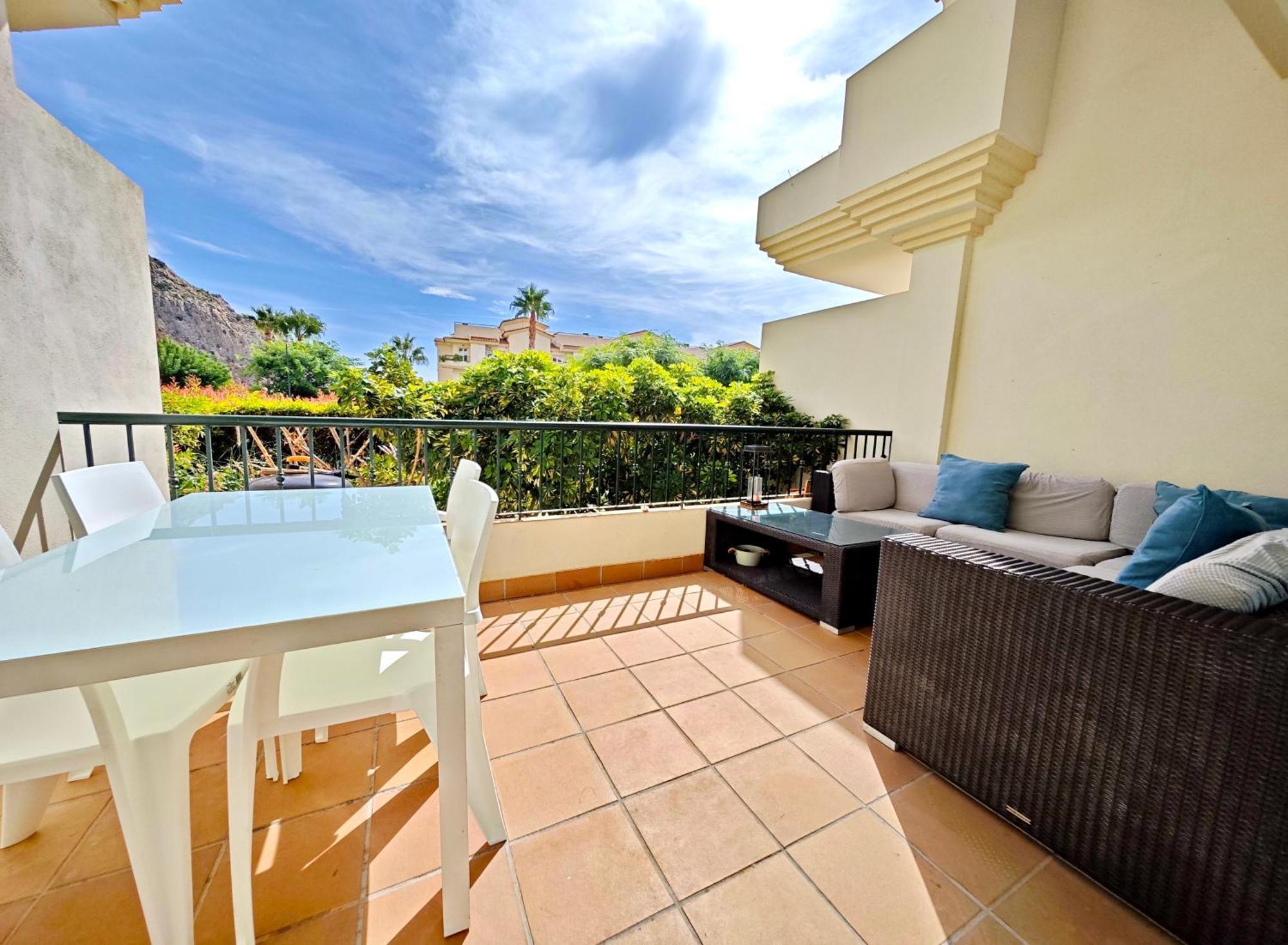 Oasis Beach Mascarat Альтеа Экстерьер фото